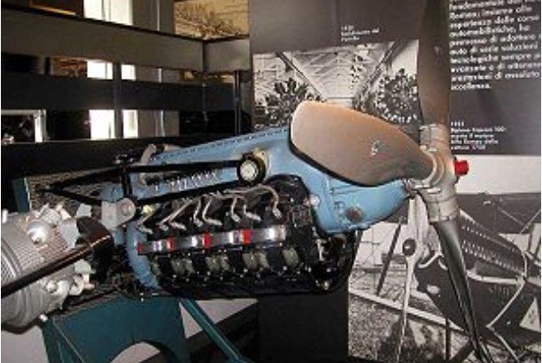 First Inverted Vee Engine Alfa Romeo 121 – All Aero